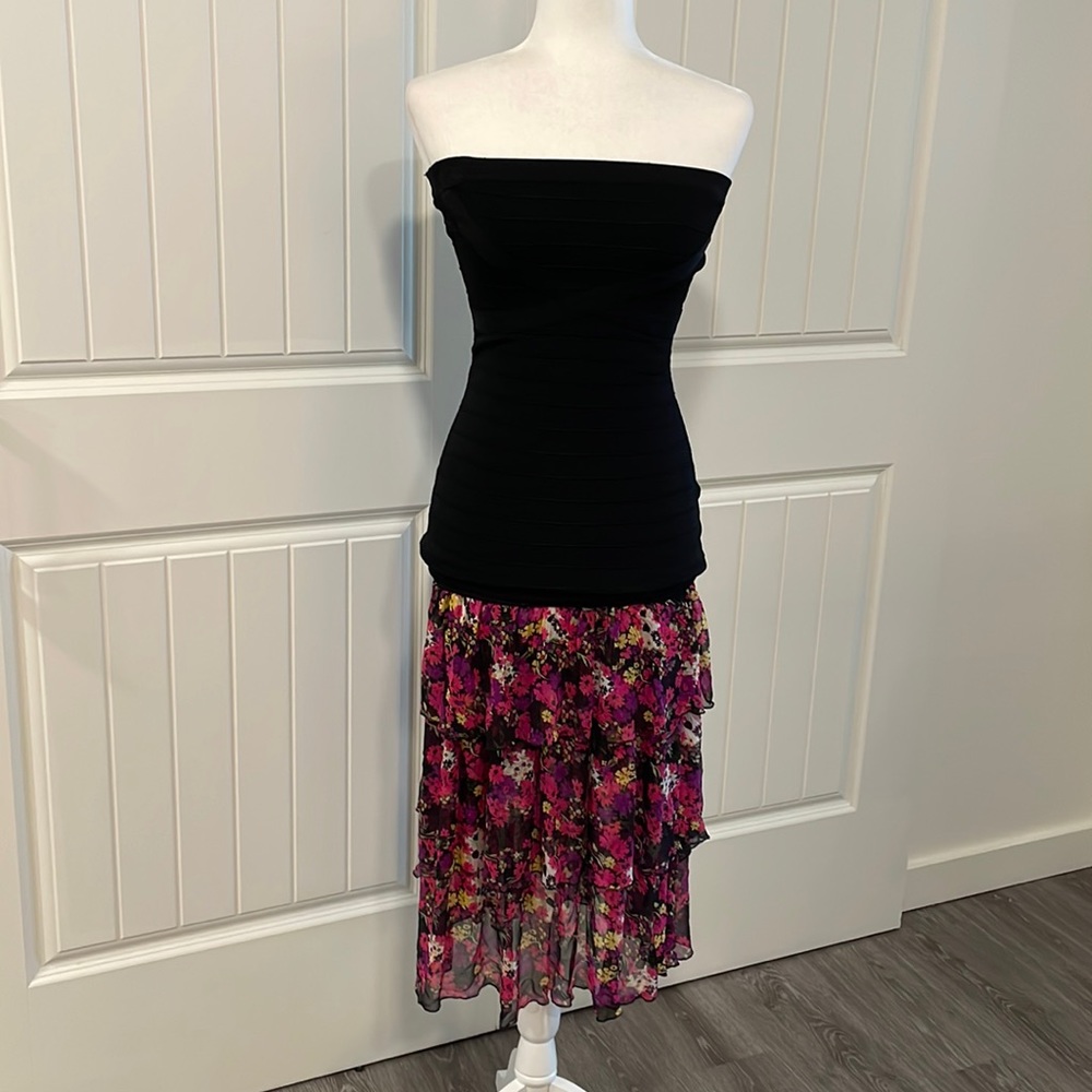 bebe NWT Bandage Floral Silk Black Midi Dress Petite Fleur Tiered D…